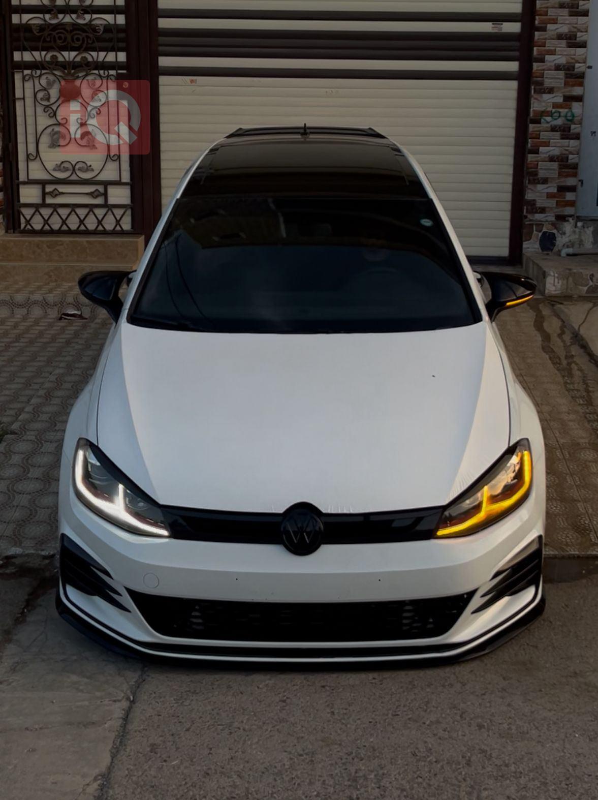 ڤۆڵکسواگن گۆلف